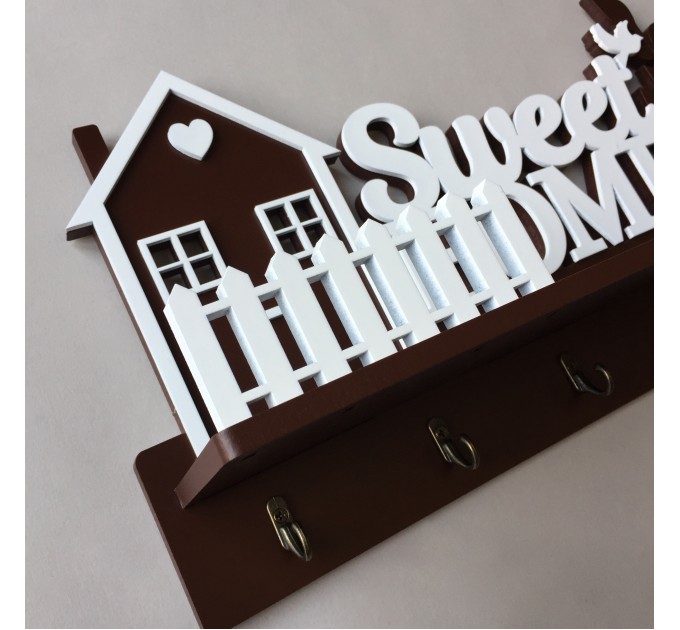 Ключниця ''Sweet Home'' шоколадна з білим. Термін виготовлення 4-5 робочих днів.